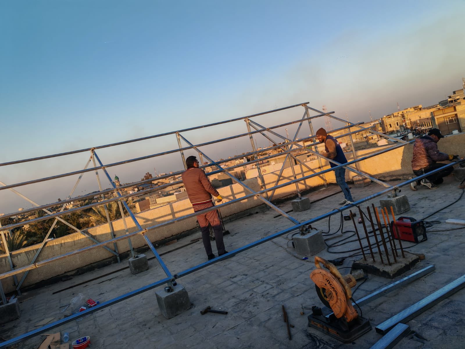 30A - 20A منظومة طاقة شمسية  DYEY