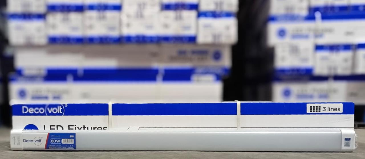 شمعة 3خط 80W-9000K كفر معتم حديث ديكوفولت0429